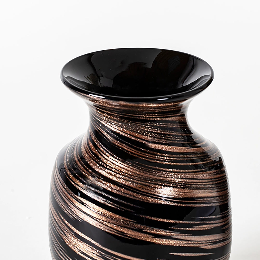 HD-02, 7.5''/9''H, Rustic Vase