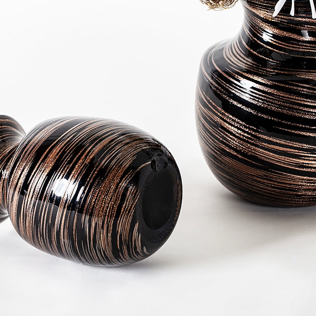 HD-02, 7.5''/9''H, Rustic Vase
